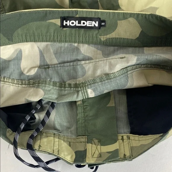 Holden Green Camouflage swim Shorts Men’s Size 30